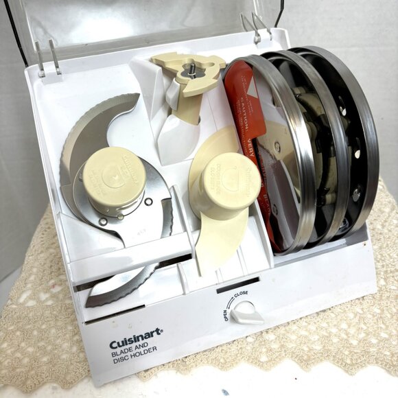 Six Cuisinart Blades & Disc Holder Model: BDH-2C - Picture 4 of 8